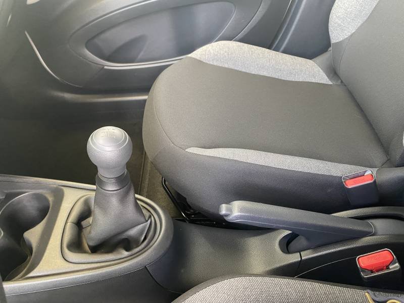 Toyota aygo x - Photo 15