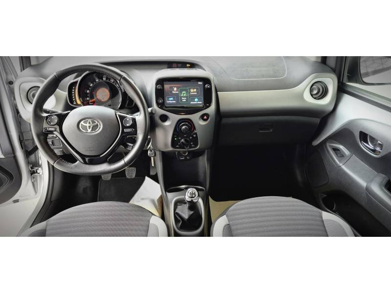 Toyota Aygo - Photo 8