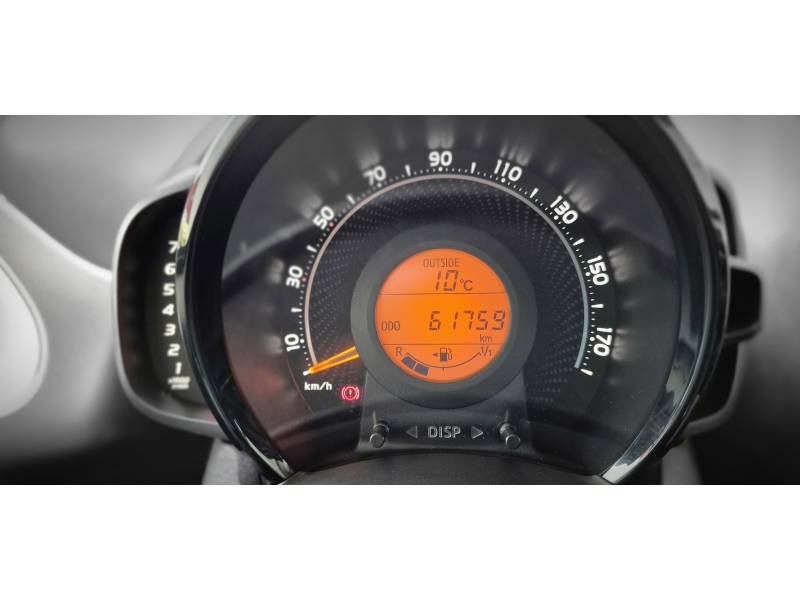 Toyota Aygo - Photo 9