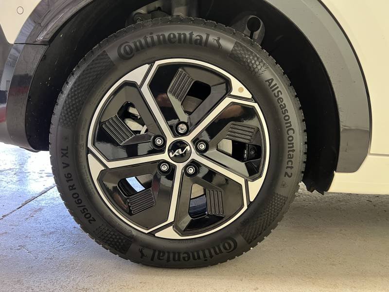 Kia Niro - Photo 13