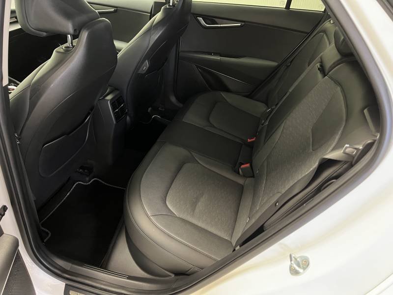 Kia Niro - Photo 20