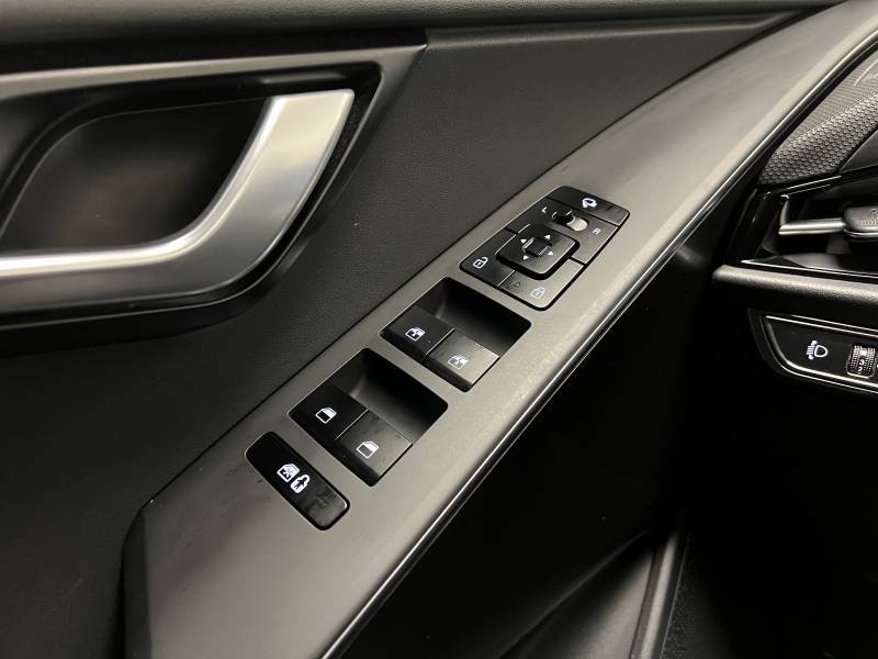Kia Niro - Photo 25
