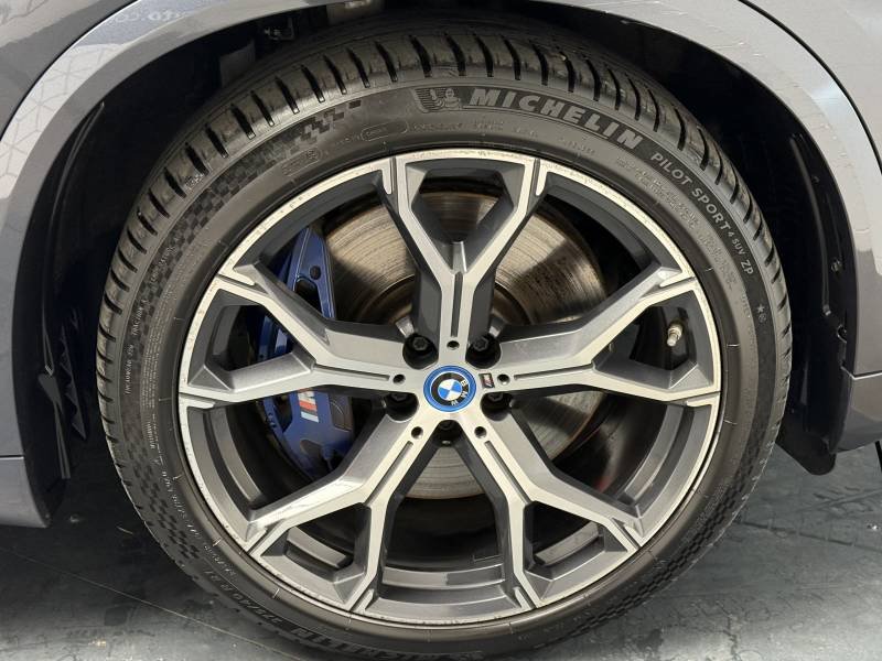 BMW X5 - Photo 12