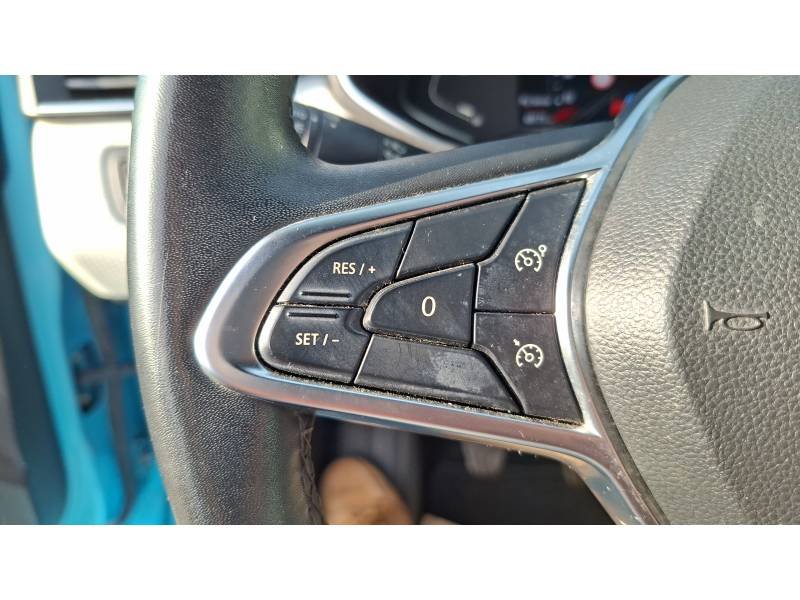 Renault Clio - Photo 18