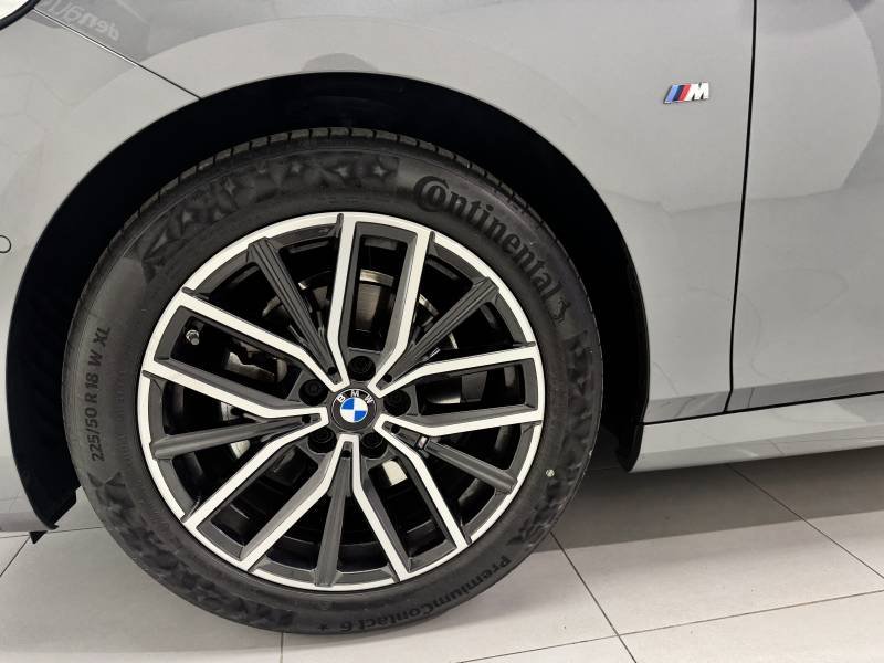 BMW Serie 2 - Photo 16
