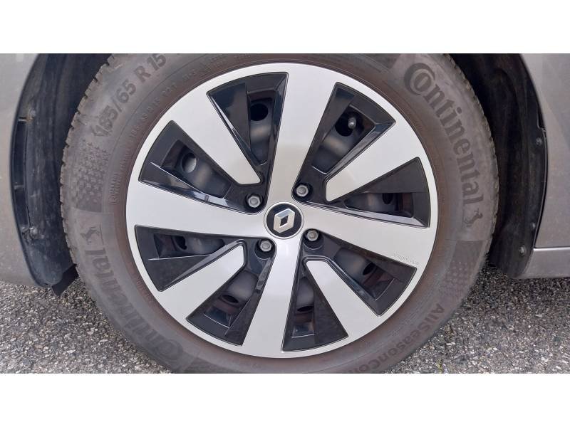 Renault Clio - Photo 22