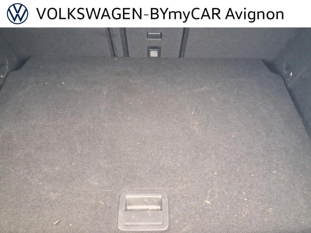 Volkswagen Golf - Photo 24