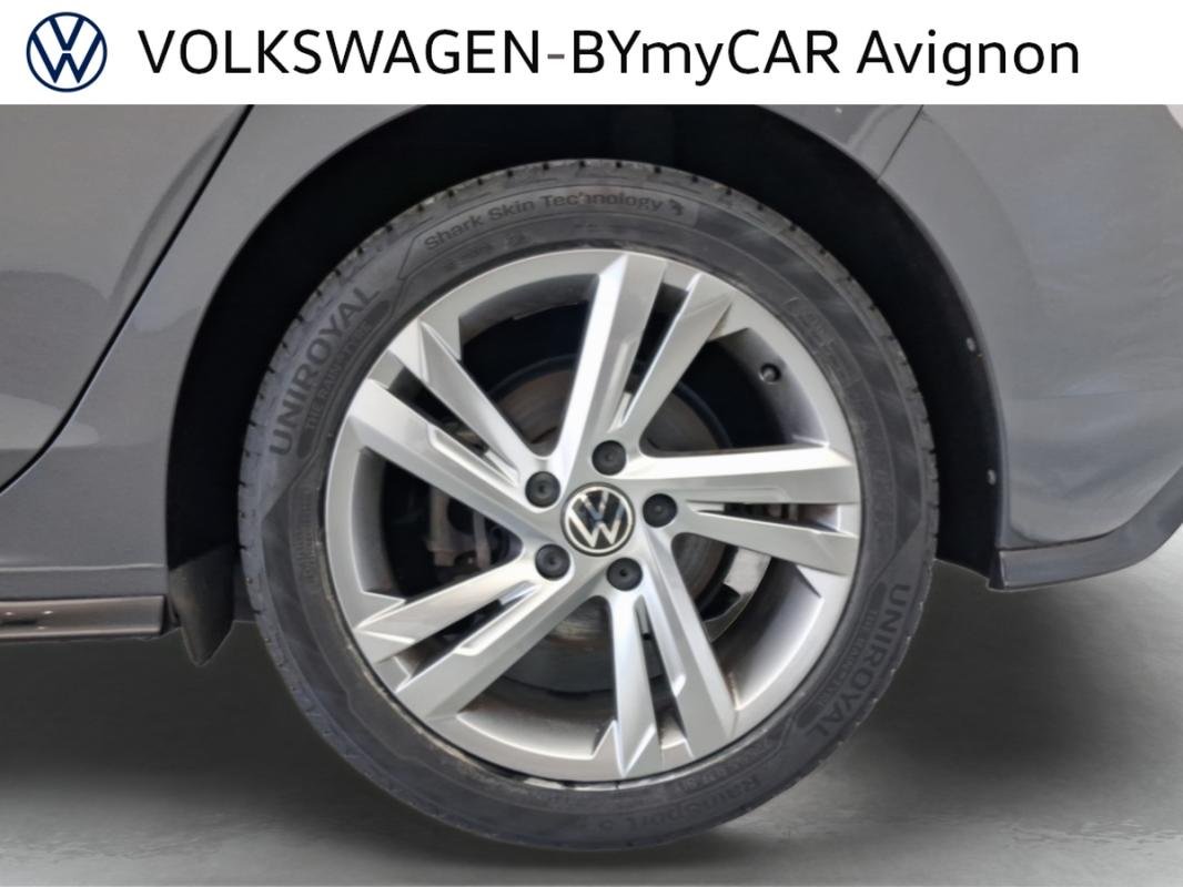 Volkswagen Golf - Photo 17