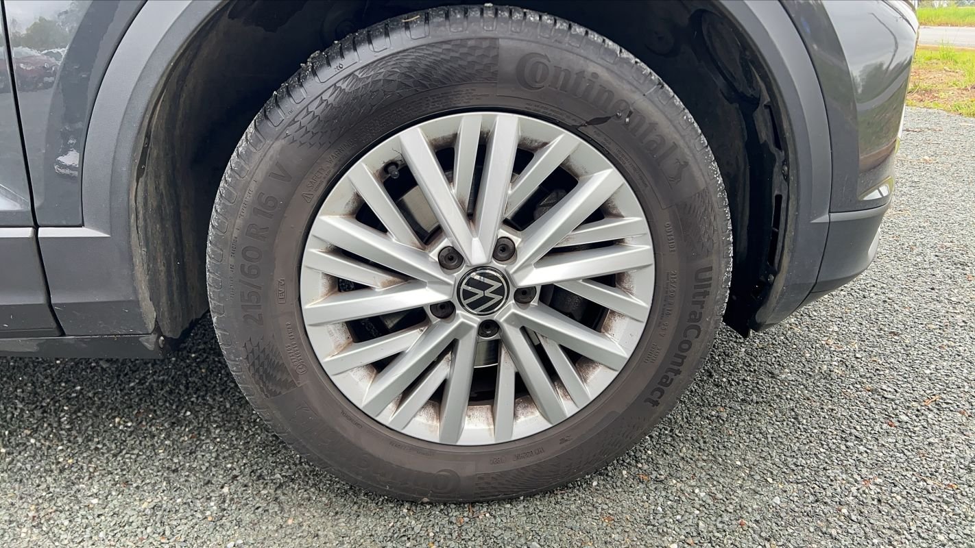 Volkswagen T-Roc - Photo 17