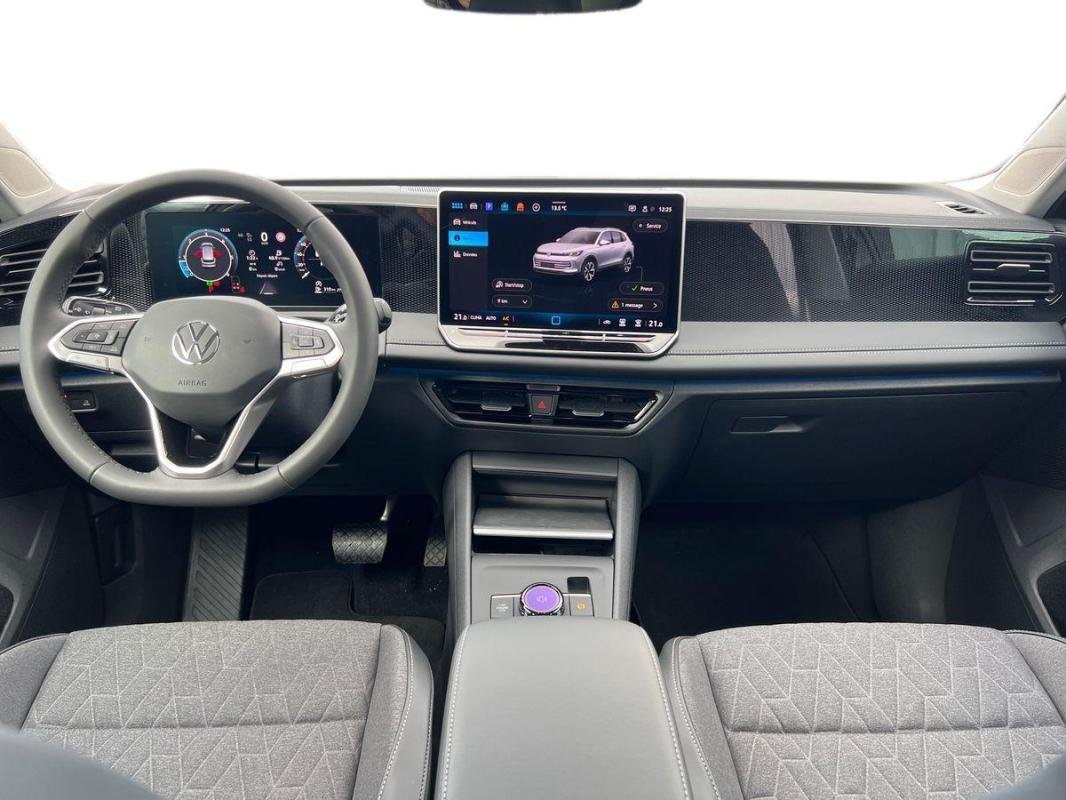 Volkswagen Tiguan - Photo 25