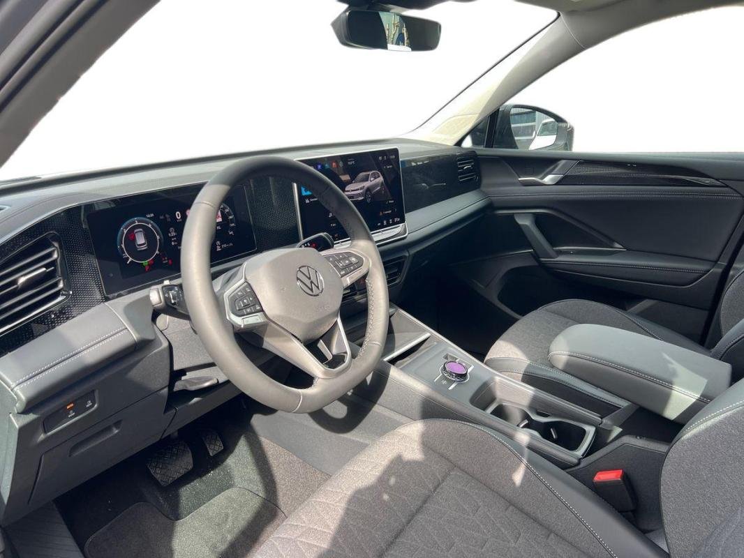 Volkswagen Tiguan - Photo 26