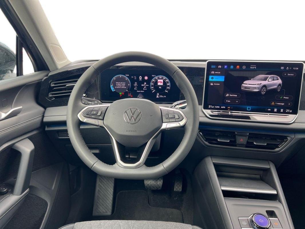 Volkswagen Tiguan - Photo 9