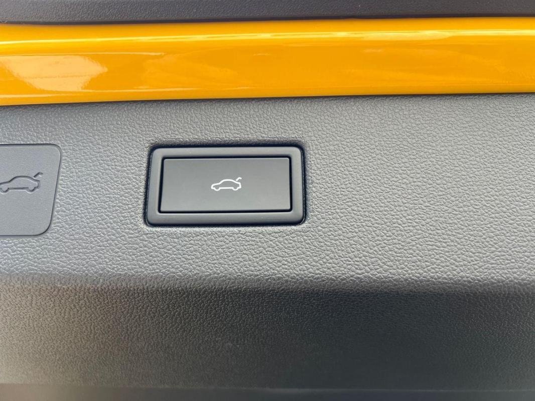 Volkswagen T-Roc - Photo 14