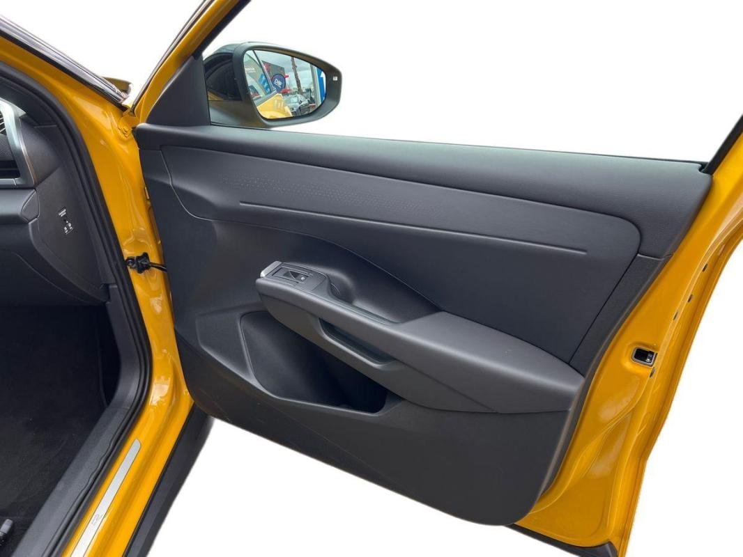 Volkswagen T-Roc - Photo 28