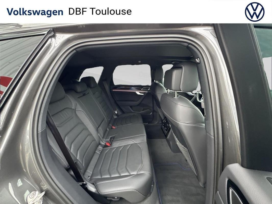 Volkswagen Touareg - Photo 11