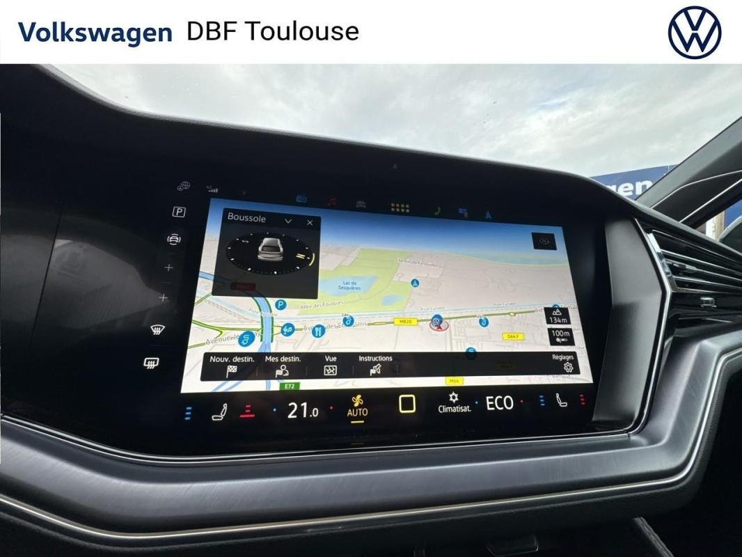 Volkswagen Touareg - Photo 18