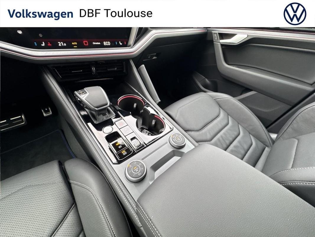 Volkswagen Touareg - Photo 25