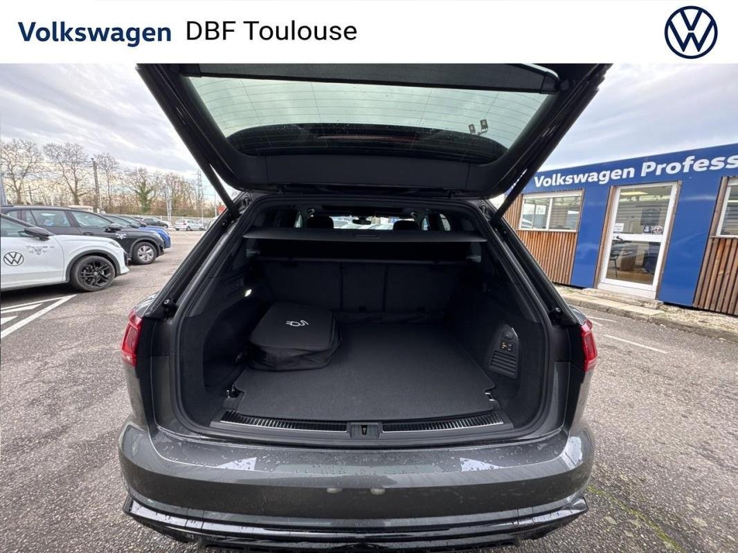 Volkswagen Touareg - Photo 29