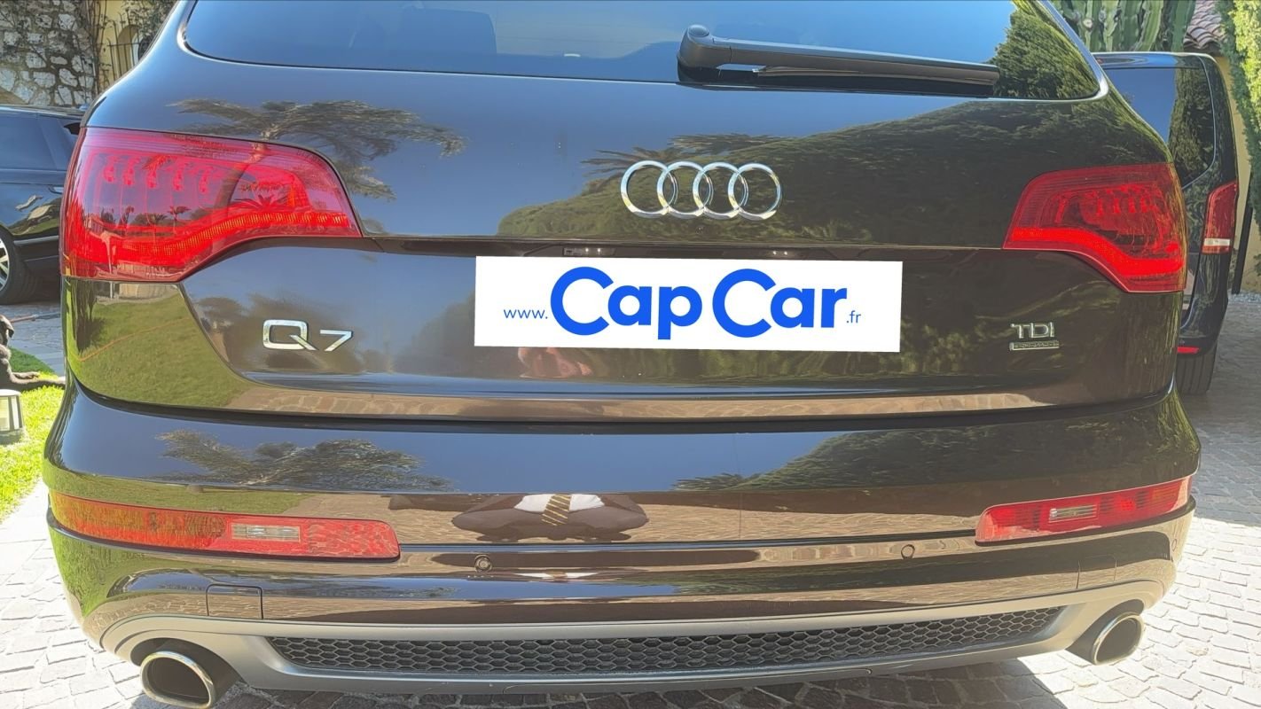 Audi Q7 - Photo 21