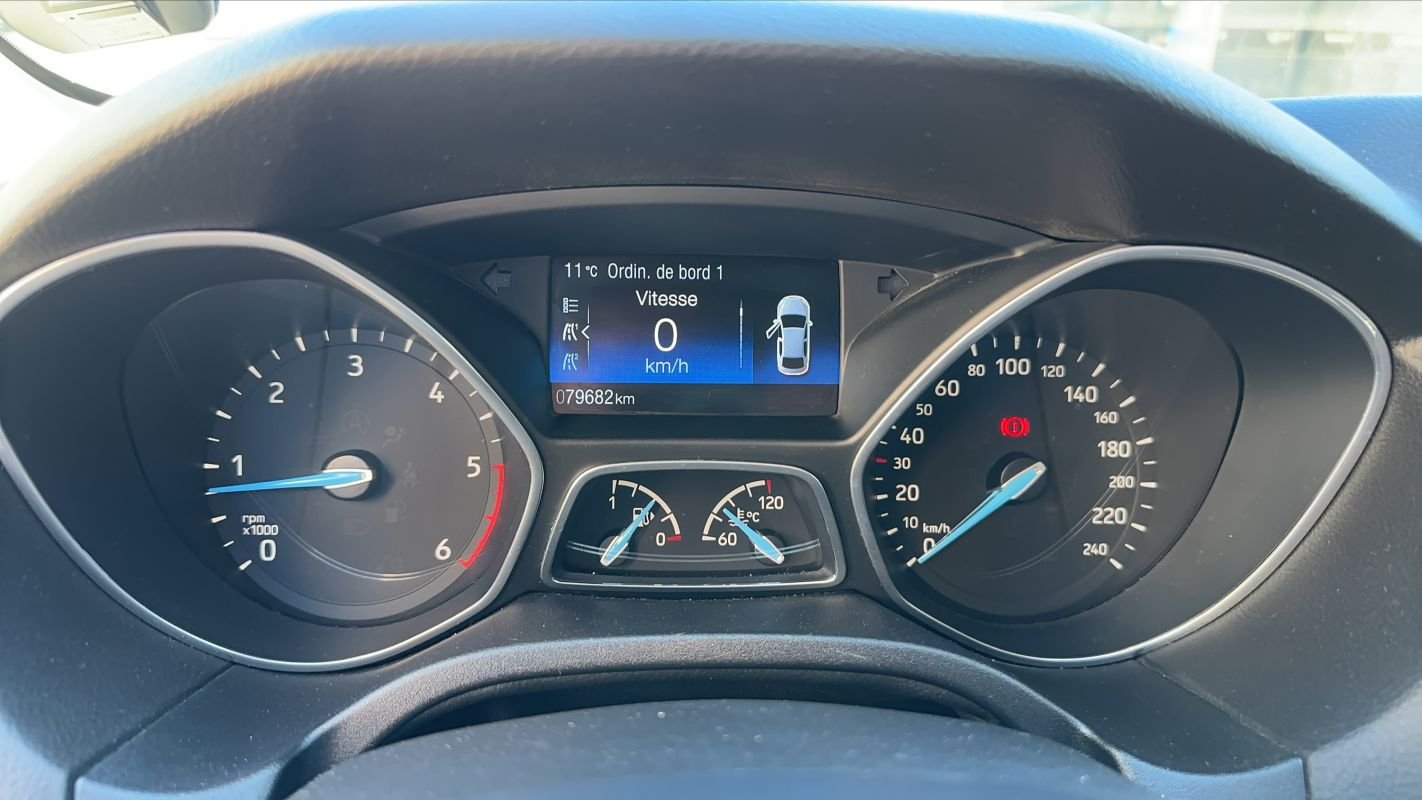 Ford Focus - Photo 12