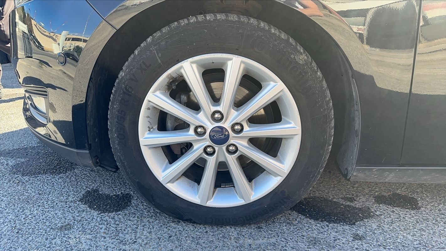 Ford Focus - Photo 18