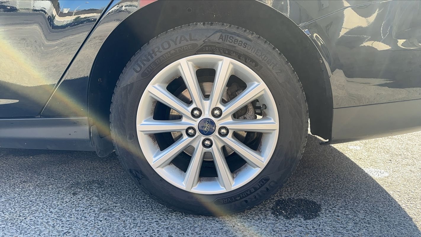 Ford Focus - Photo 19