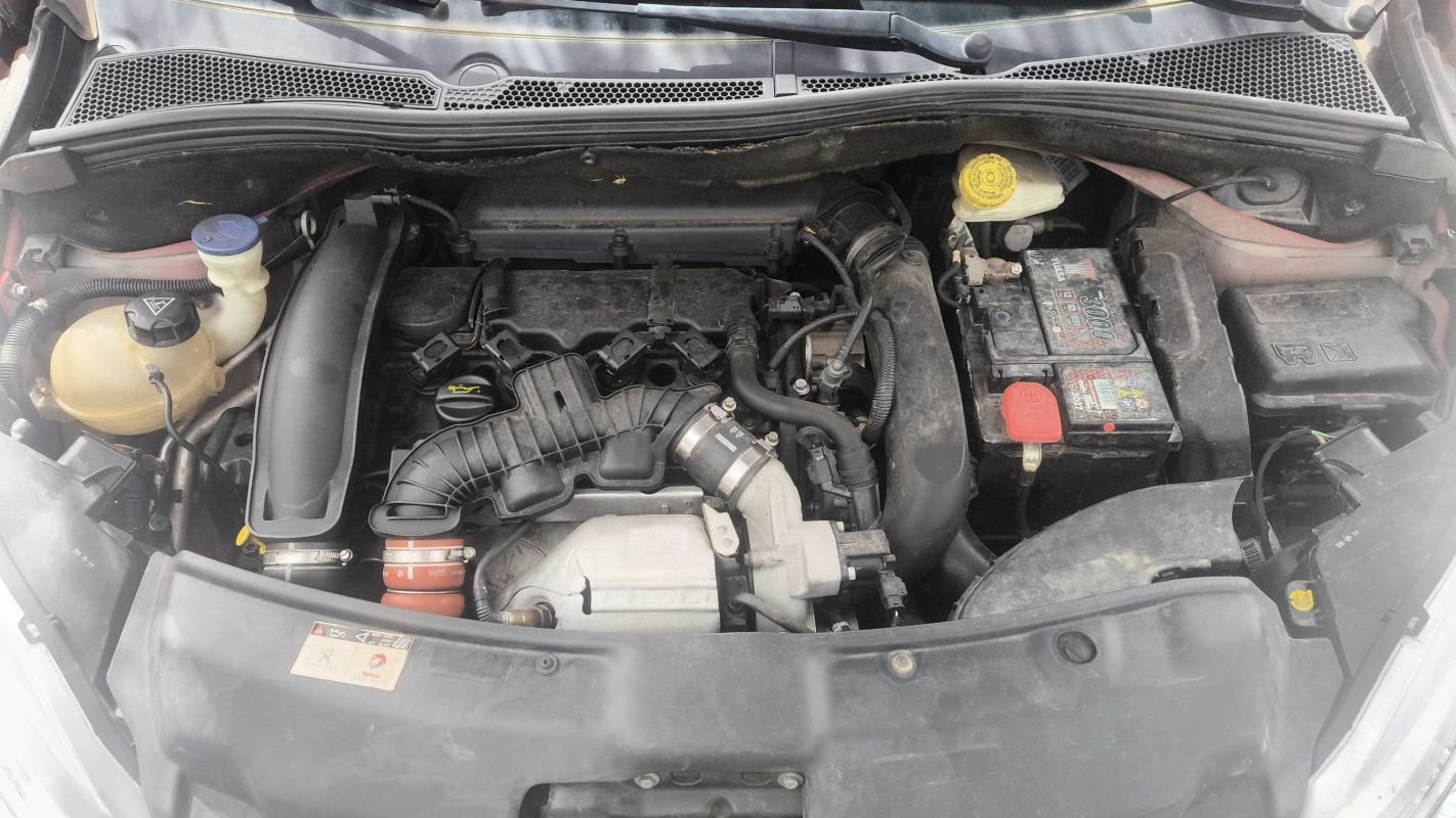 Peugeot 208 - Photo 15