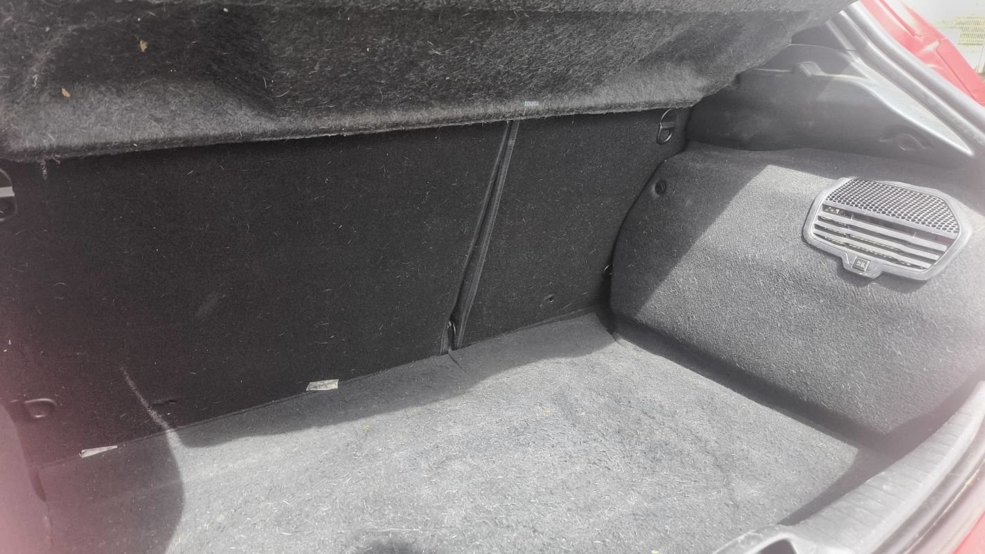 Peugeot 208 - Photo 29