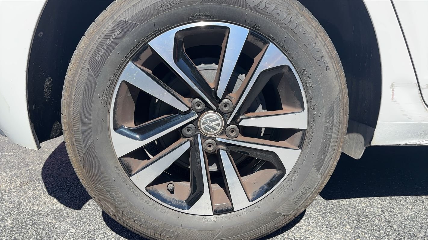 Volkswagen Polo - Photo 16