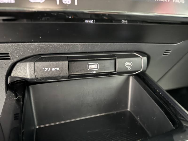 Kia Niro - Photo 26