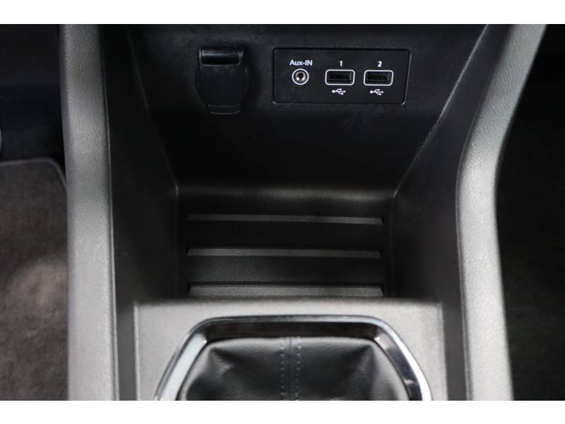 Renault Clio - Photo 24