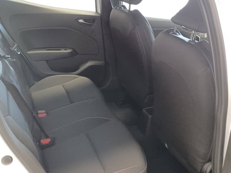 Renault Clio - Photo 16