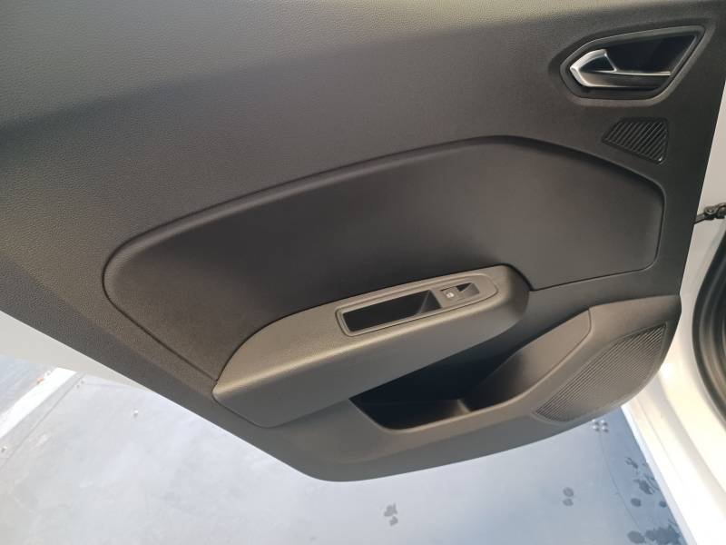 Renault Clio - Photo 28
