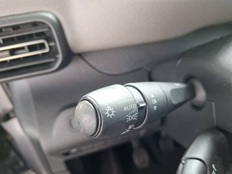 Peugeot Rifter - Photo 21