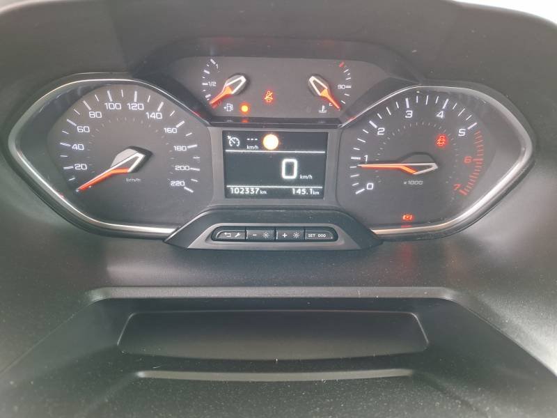 Peugeot Rifter - Photo 24
