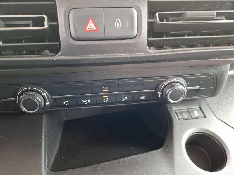 Peugeot Rifter - Photo 26