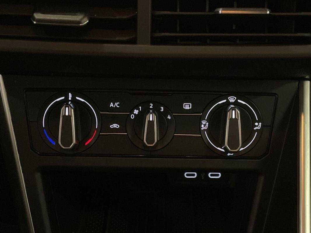 Volkswagen Polo - Photo 19