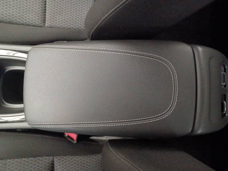 Opel Insignia - Photo 24