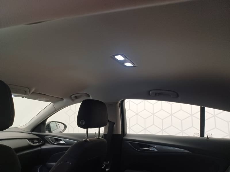 Opel Insignia - Photo 27
