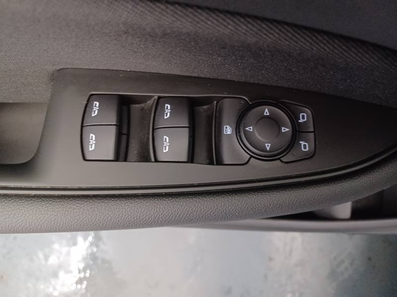 Opel Insignia - Photo 31