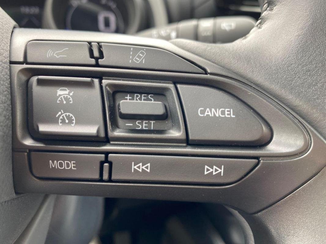 Toyota Yaris - Photo 21