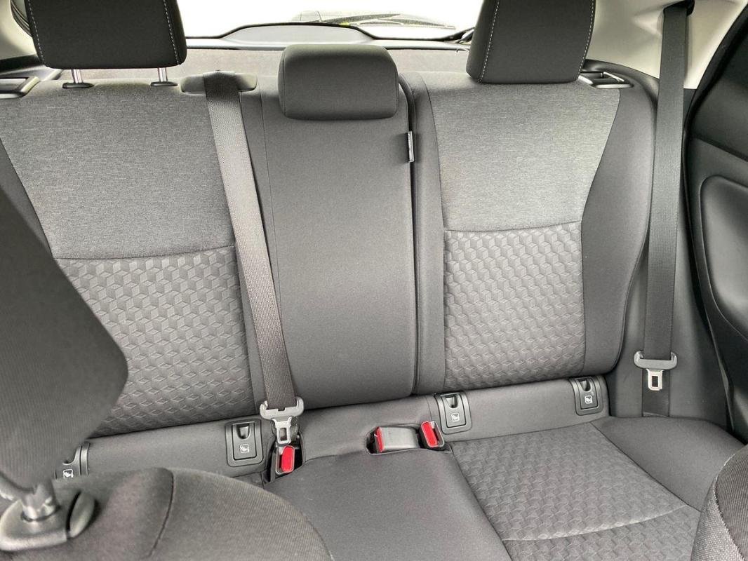 Toyota Yaris - Photo 22