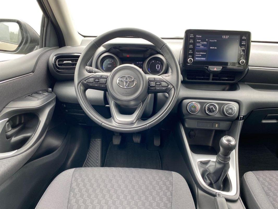 Toyota Yaris - Photo 24