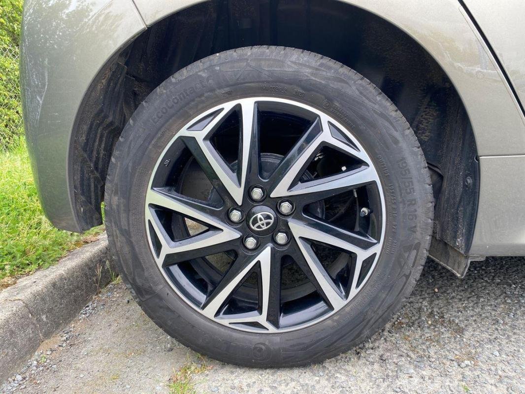 Toyota Yaris - Photo 28