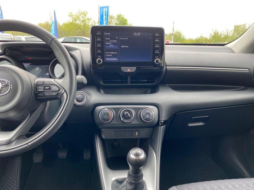 Toyota Yaris - Photo 10