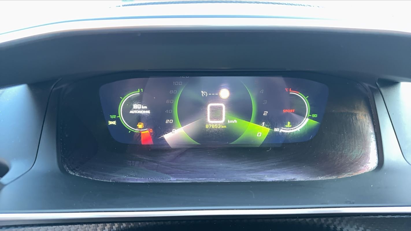 Peugeot 208 - Photo 12