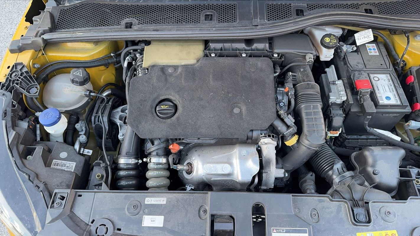 Peugeot 208 - Photo 15
