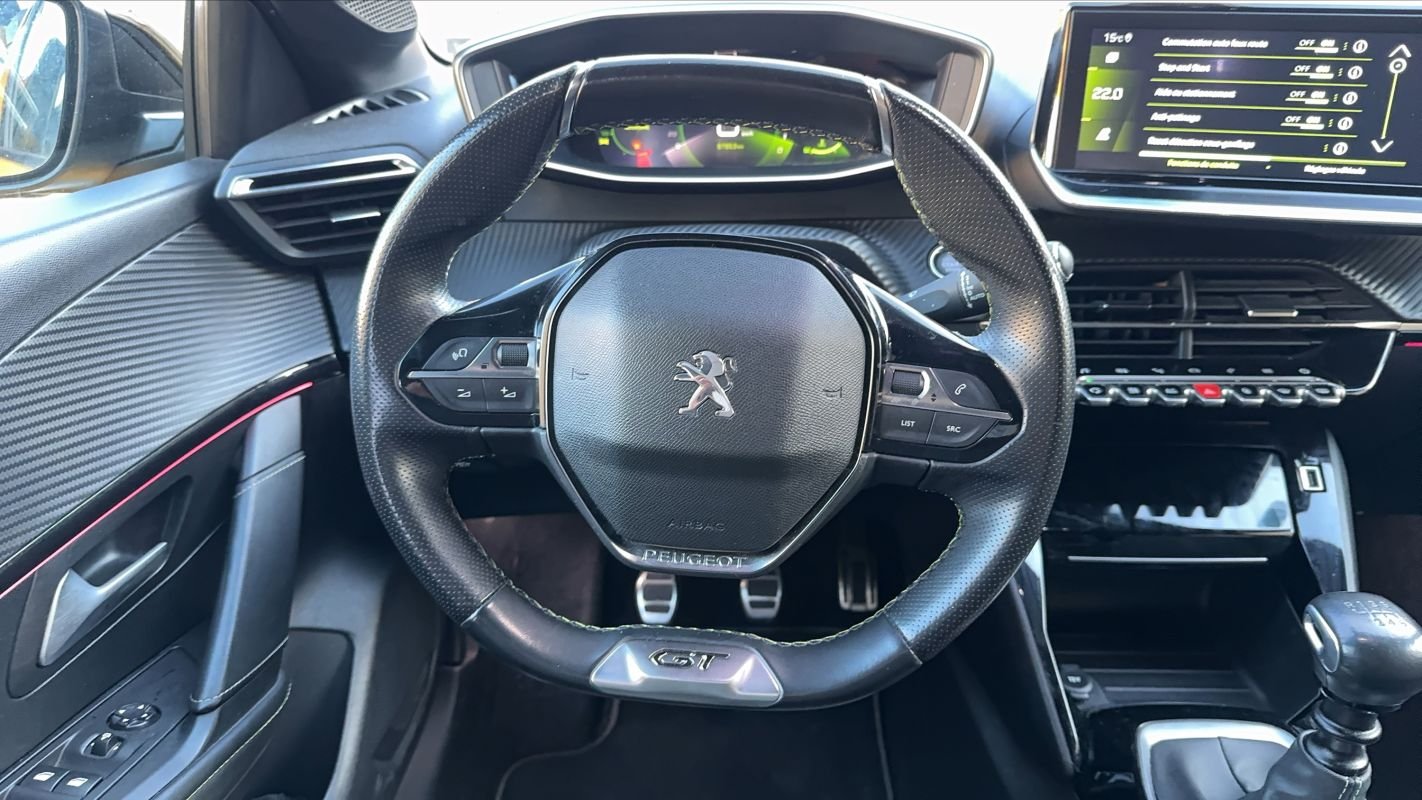 Peugeot 208 - Photo 22