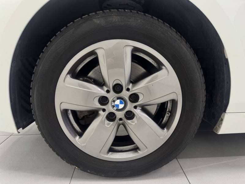 BMW Série 1 - Photo 18