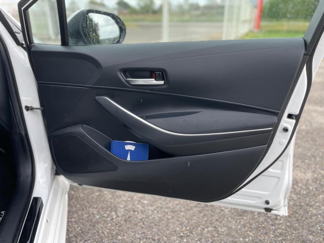 Toyota Corolla - Photo 26